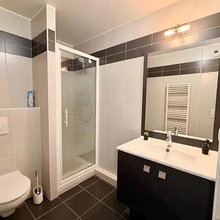 Beautifull Near The Апартаменты Антиб